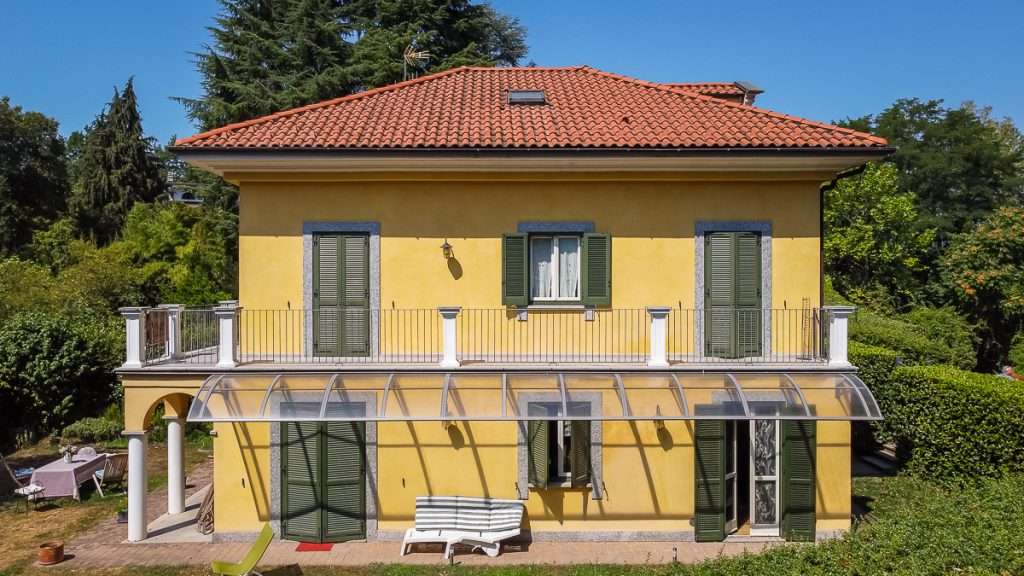 Antiche residenza della Rossina: valorizzazione di villa unifamiliare in contesto di alto standing